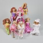 1584 8216 BARBIE DOLLS